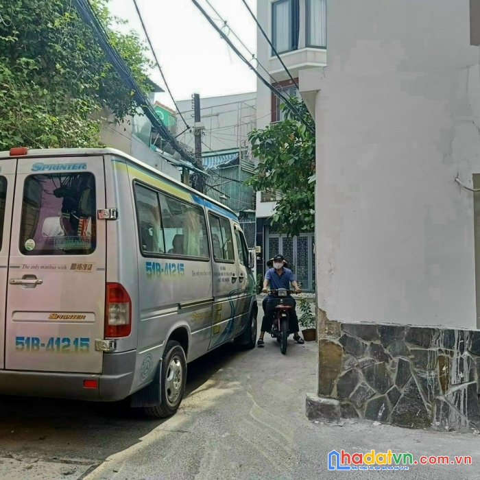 Nhà đẹp, trần huy liệu, 4 x 12m, 48m2, chỉ 8.8 tỷ, hẻm xe hơi