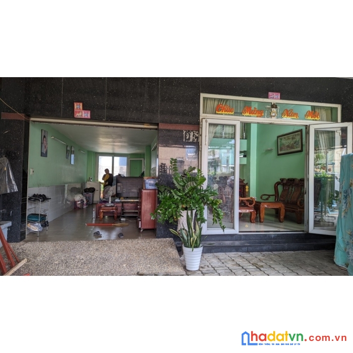 43ttr/m2, ngang 8x26, 3 tầng, hẻm xe tải hiếm có căn thứ 2.