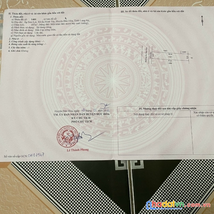 Cần bán gấp lô đất mặt tiền chợ tại huyện đức hoà - long an