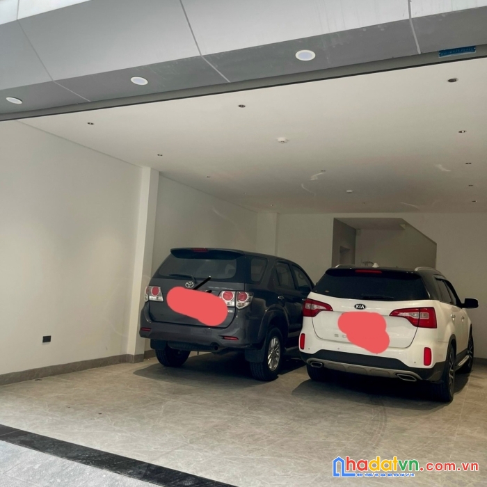 Bán siêu phẩm bồ đề, long biên 70m2, 7t, thang máy, gara để 2 ô tô, phân lô, nhỉnh 14 tỷ,