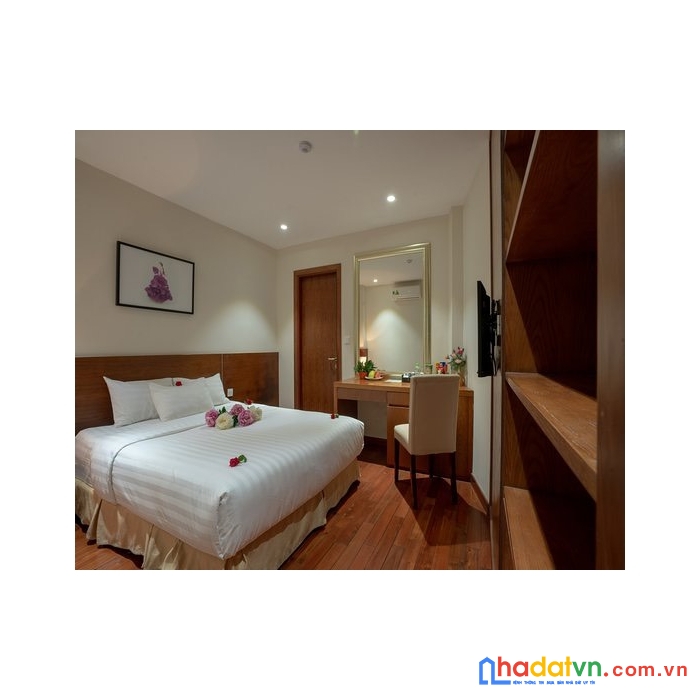 Khánh sạn mini lý thường kiệt hk 99m 9t 21p thang máy 26 tỷ