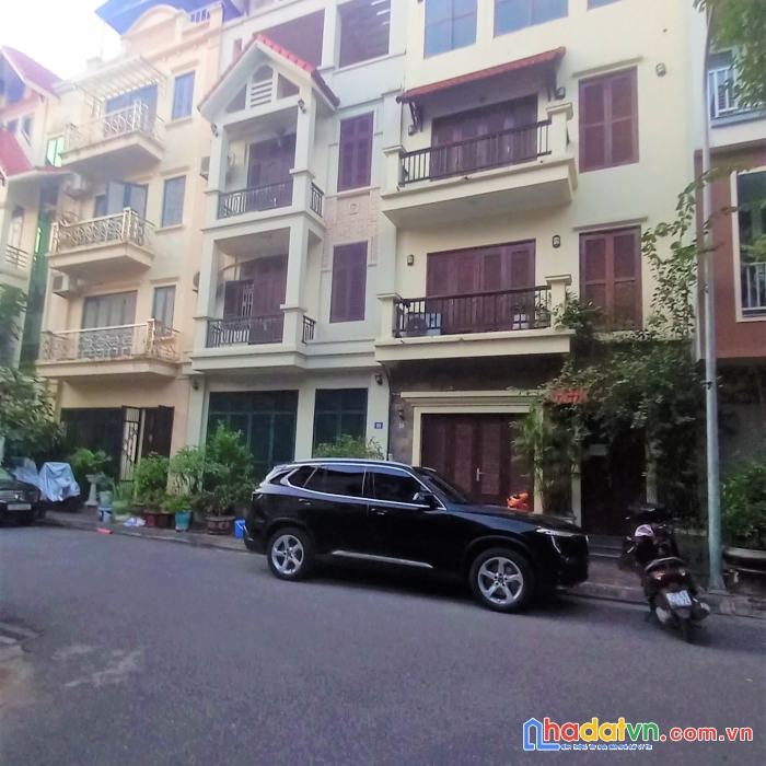 Bán nhà phố nguyễn thái học, plo, vỉa hè, ô tô, kdoanh 98m-5t-mt7.3m: 39 tỷ