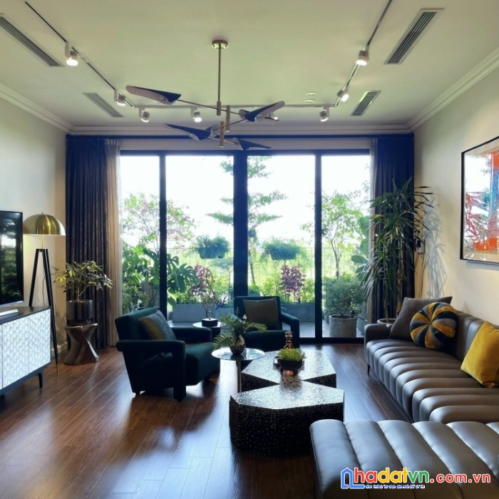 Alo mr trường. mặt phố vỉa hè view hồ kinh doanh lõi lâm hạ 6t 90m2 mt 5m.