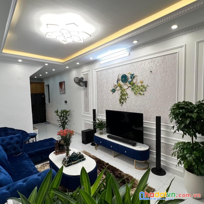 Bán nhà phố đường láng quận đống đa ngõ ba gác nhà lô góc 2 mặt thoáng siêu đẹp 40m2 - 4,3 tỷ