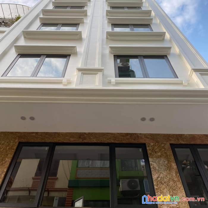 Kinh doanh! chỉ 21.3tỷ, mở siêu  thị, vỉa hè rộng, bán nhà phú gia, đt:0977690119 (gọi