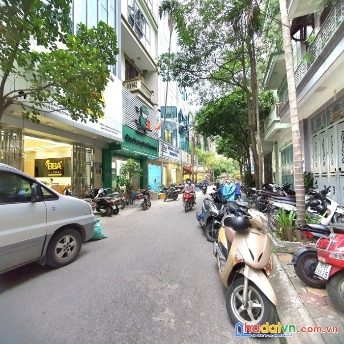 Bán nhà p.lô ôtô nguyễn văn cừ 110m mt5.1m nhỉnh 10 tỷ 0868246333