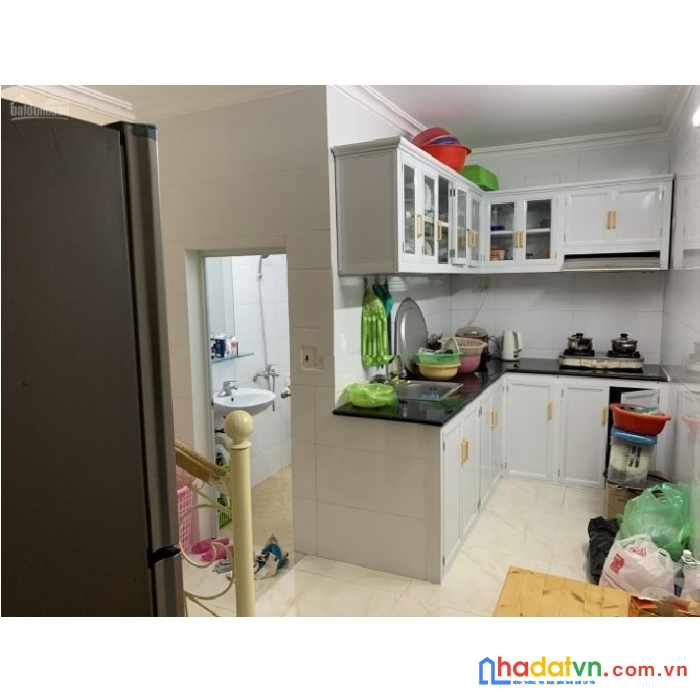 Nhà mt tiểu la, 3 tầng, 1 chủ lâu đời, kd