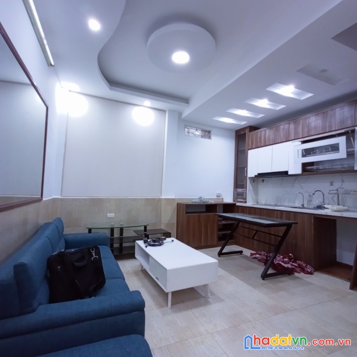 Bán gấp nhà trần khát chân, hai bà trưng, 35m2, 4t, mt 4,2, nhỉnh 3 tỷ, 0962753326.