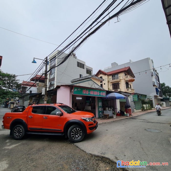 Cần bán gấp lô góc 142 m2, mt 10m, ôtô tránh, kinh doanh đỉnh, chia lô đầu tư tiềm năng