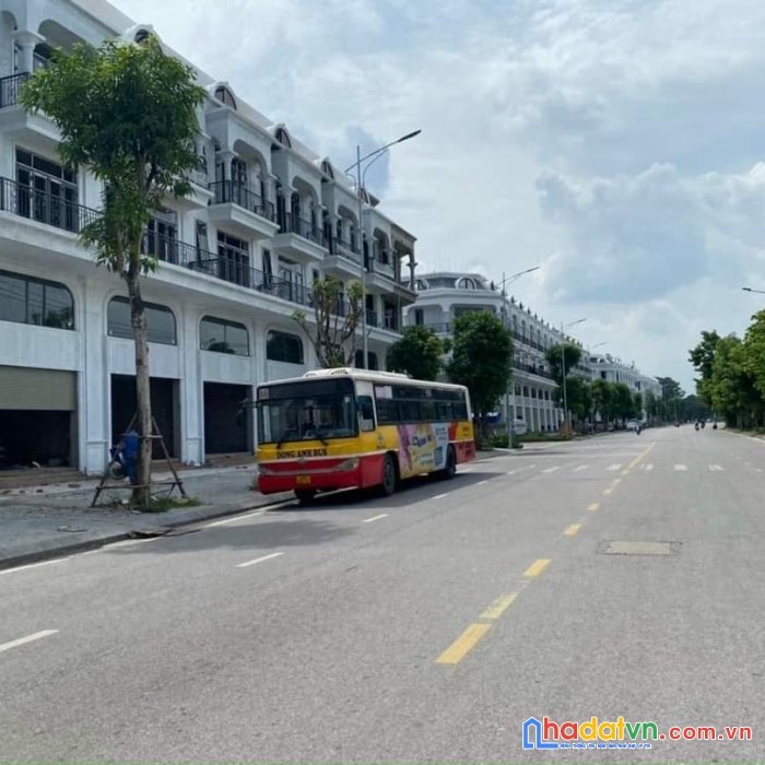 Bán nhà 3.5 tầng khu đtm 319 uy nỗ, đông anh