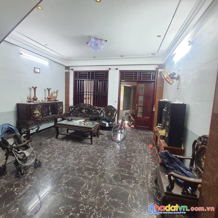 Bán nhà, đường 8met, đường tô ký, quận 12, dt 5x15.5.