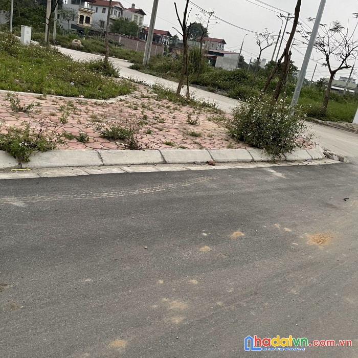 Bán lô góc 3 mặt thoáng - đấu giá x6 nguyên khê, đông anh - 78m