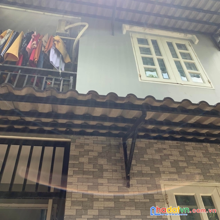 Bán nhà 2 tầng, đường số 42, hiệp bình chánh, 60m2 giá 3.5 tỷ