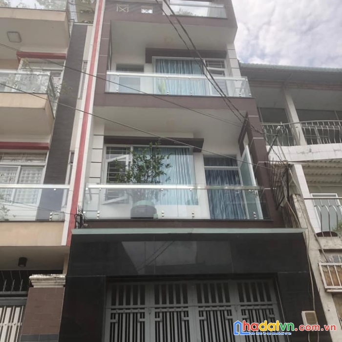 Nhà đẹp mặt tiền đường nhựa phan anh-  4 tầng-  chỉ nhích 7 tỷ (thương lượng)