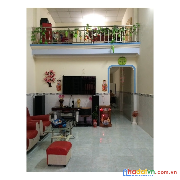 Nhà mt lê thị hồng gấm, 64m2, 5.7 tỷ