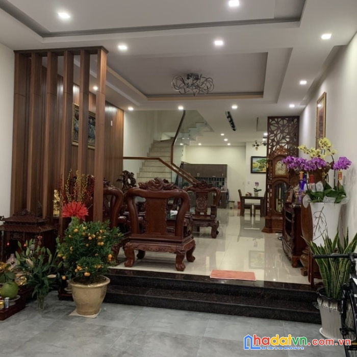 Nhà 3 tầng mặt tiền  biển đường dương đình nghệ khu phố hàn quốc