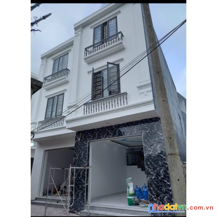 Nhà 3 tầng mới xây tại đông lãm, đa phúc, đường  oto vào tận nhà.