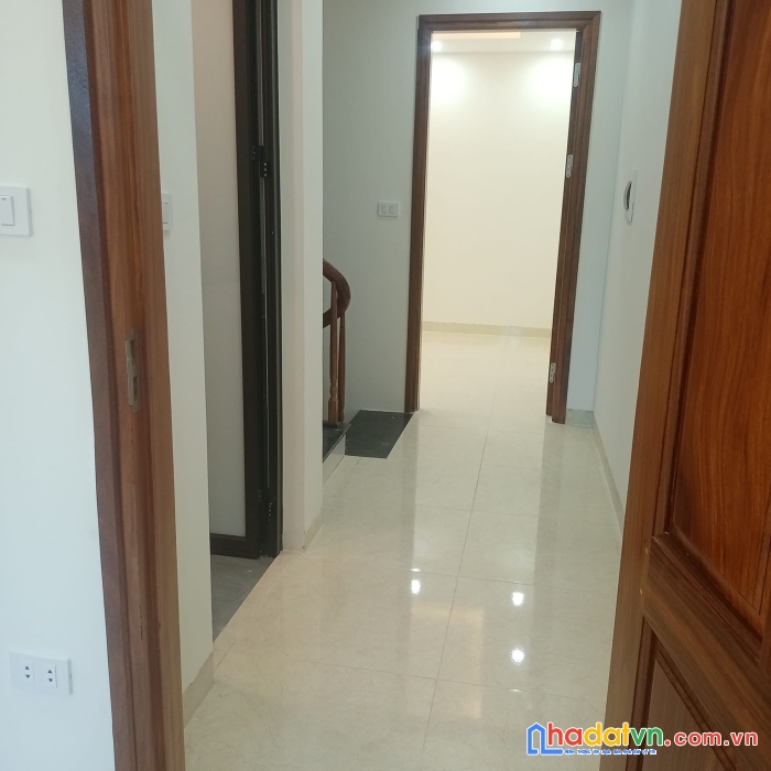 Chính chủ bán nhà tây tựu 38 m2, 5 tầng, mt 3.8 m chỉ 2.9  tỷ