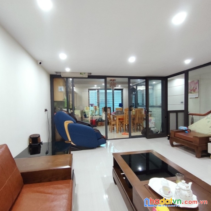 Bán gấp nhà phố bạch mai, hbt, 55m2, 4t, mt4.5m, 8.5 tỷ, phân lô ô tô