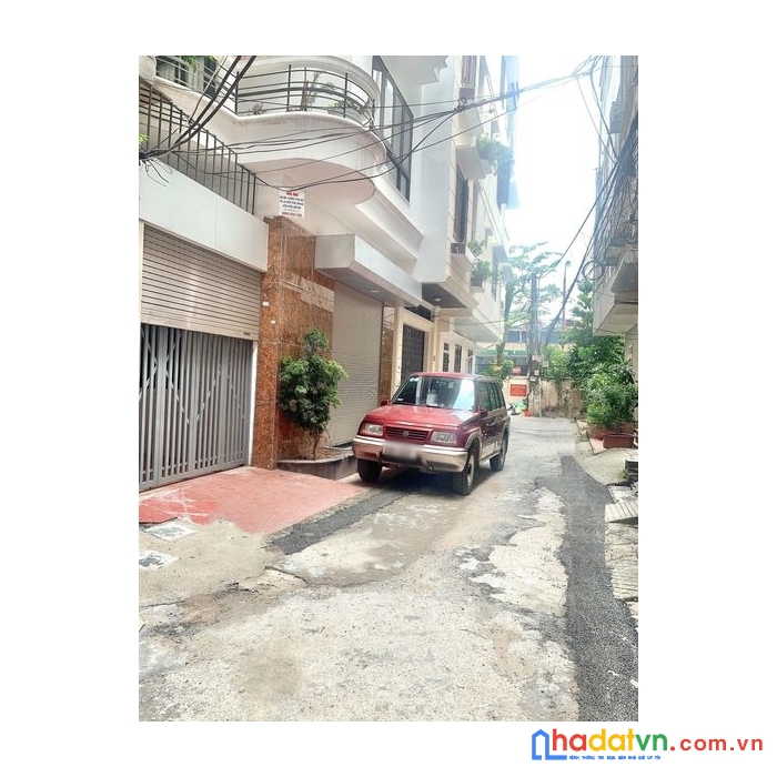 Nhà đất giá rẻ ngã tư sở (láng), 40m2 x 4 tầng, mt 4m, chỉ 4,3 tỷ, ô tô