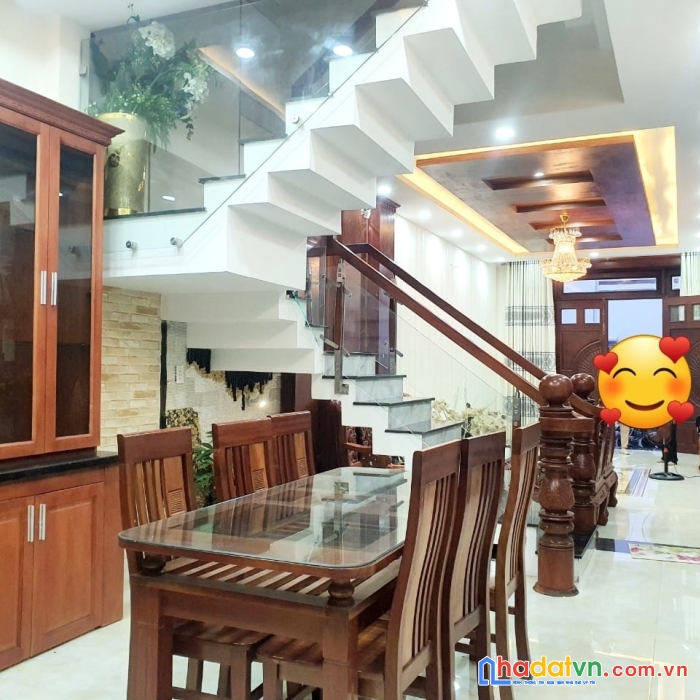 Bán gấp nhà quang trung gò vấp, 4m x 16m, 5 lầu, 8.15 tỷ