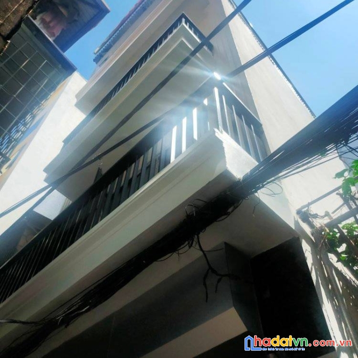 Bán gấp nhà 4 tầng phố tú mỡ-cầu giấy,ngõ rộng,gần phố.dt 60m chỉ 10 tỷ.