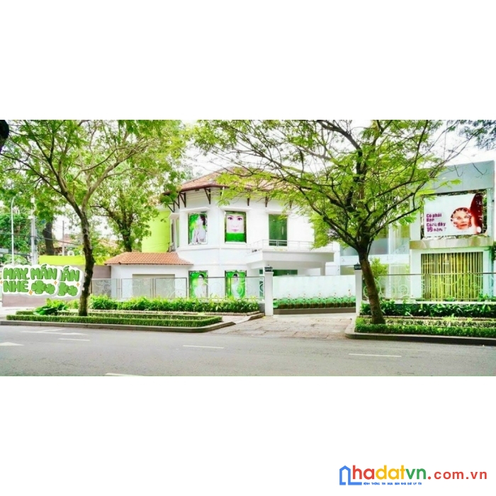 Cho thuê villa sân vườn, mặt tiền trương định, q.3