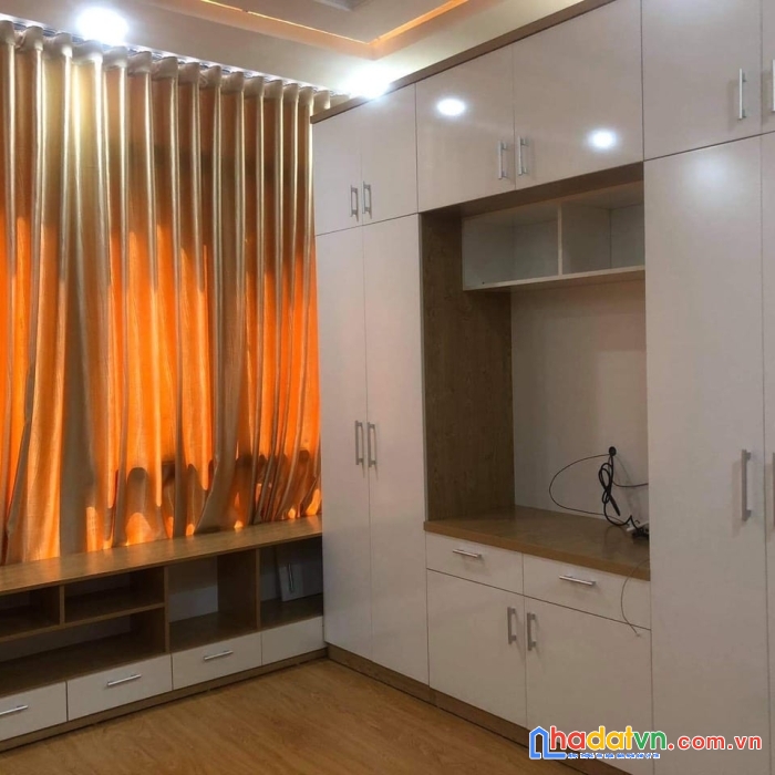 Bán nhà la khê phan đình giót hà đông 36m 4tầng mt4.7m 3.37 tỷ 
gần ô tô đỗ nhà mới đẹp chủ xây