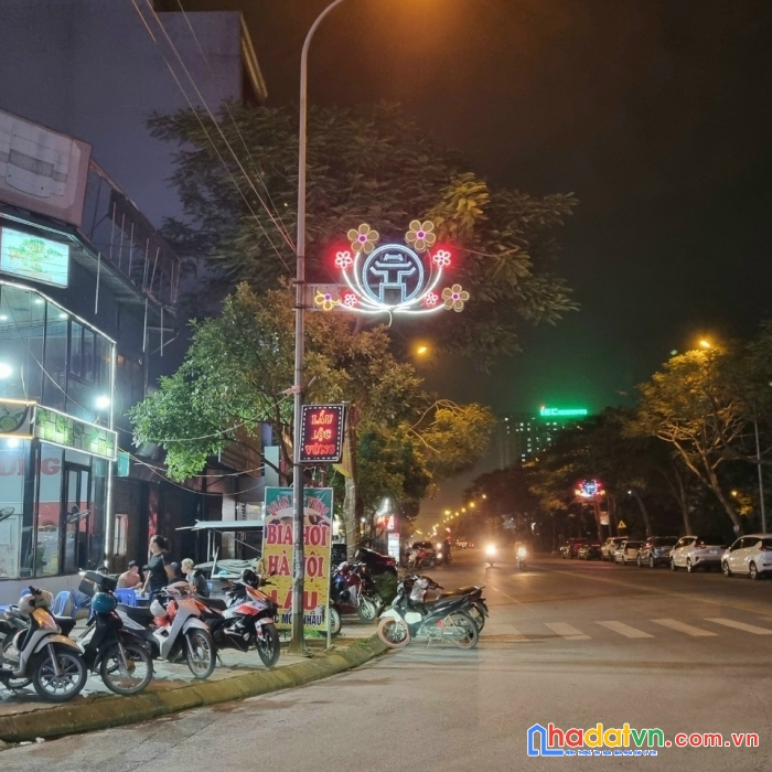 Đấu giá tứ hiệp - ngũ hiệp - thanh trì
vị trí siêu hiếm - view vườn hoa 
kinh doanh sầm uất - hàng