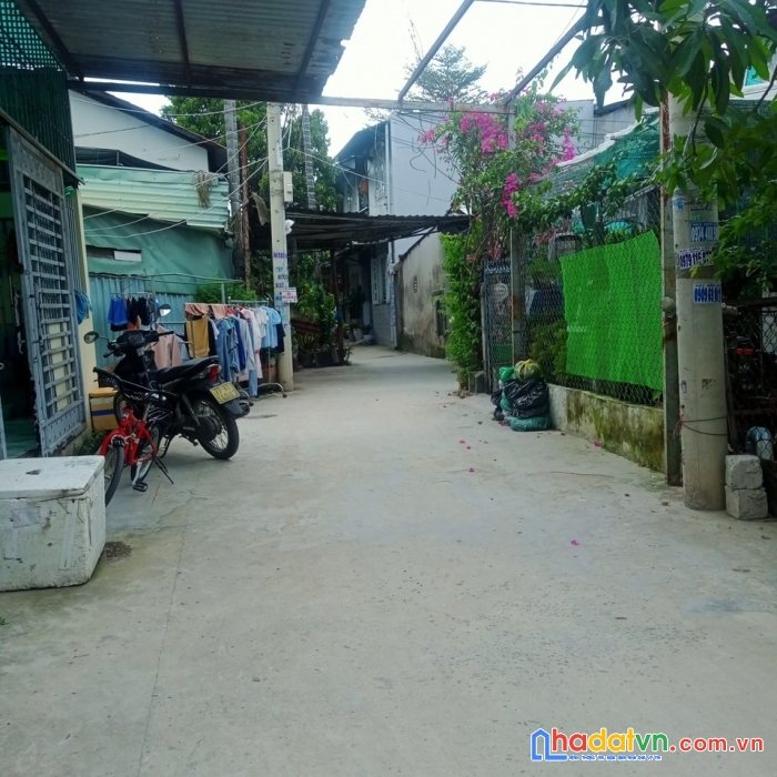 Bán nhà rẻ hiệp bình chánh tđ. 54m2 shr, 2 lầu chỉ có 2 tỷ 900.