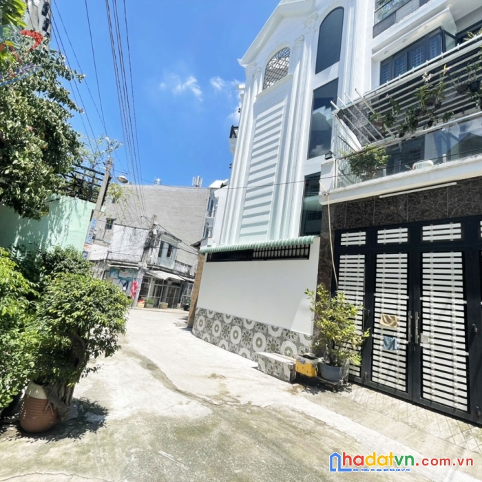 Q12.069. nhà sát mt nguyễn ảnh thủ q12, gần ngã 4 đông quang, dts.158m2, 4 pn nhỉnh 4.9 tỷ.
