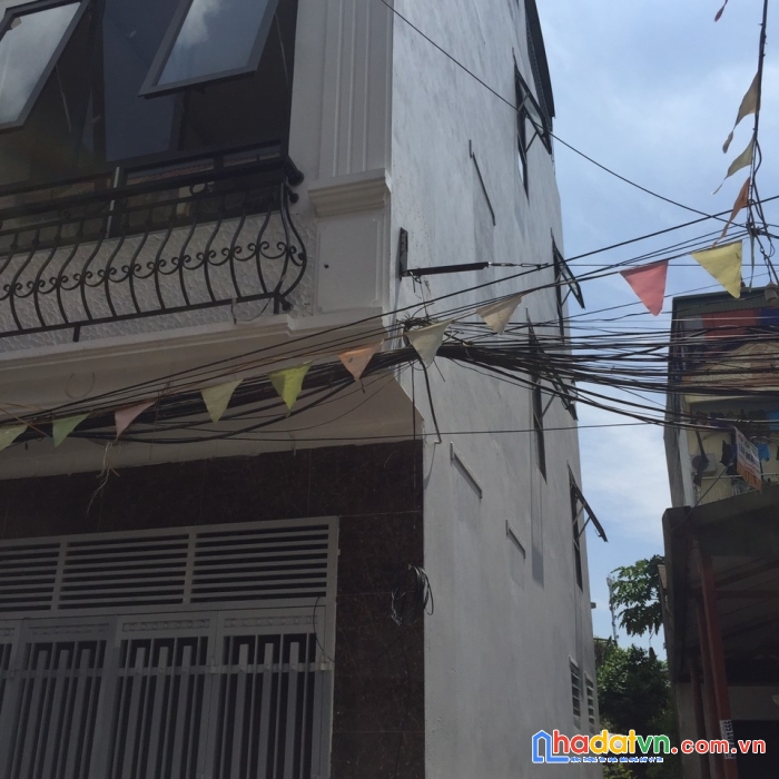 Bán gấp nhà thiết kế hiện đại tứ hiệp, 32m2, giá 2,9 tỷ.