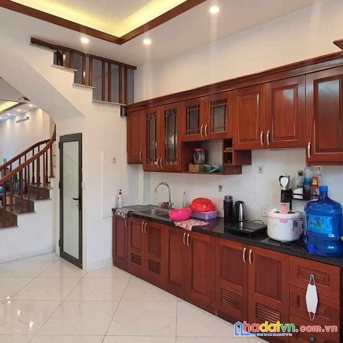 Bán gấp nhà vĩnh ninh, siêu rộng ở ngay