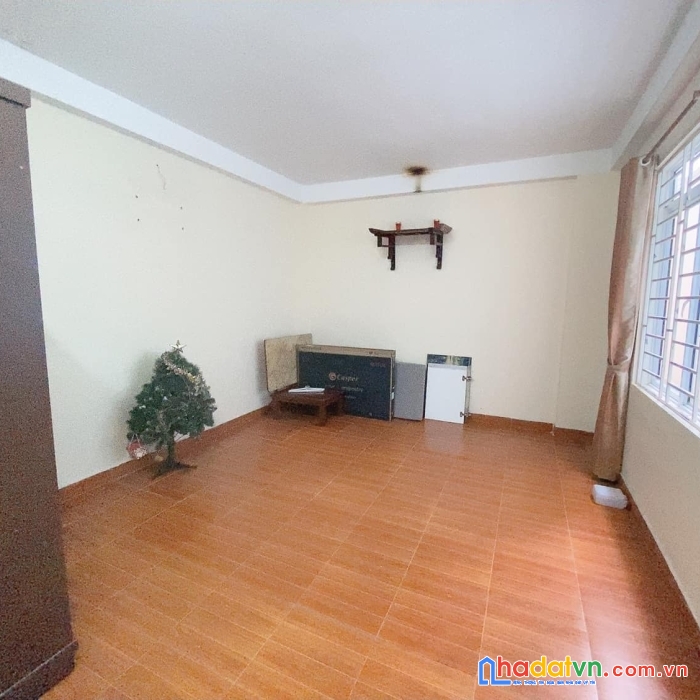 Nhà đẹp ở ngay tổ 9 mậu lương 34m 5t 3.15 tỷ