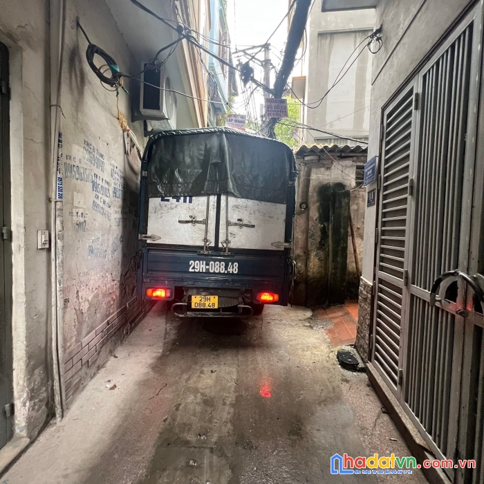 Bán nhà kim ngưu - gần phố - 1 nhà ra ô tô – chỉ xách va li về ở luôn
