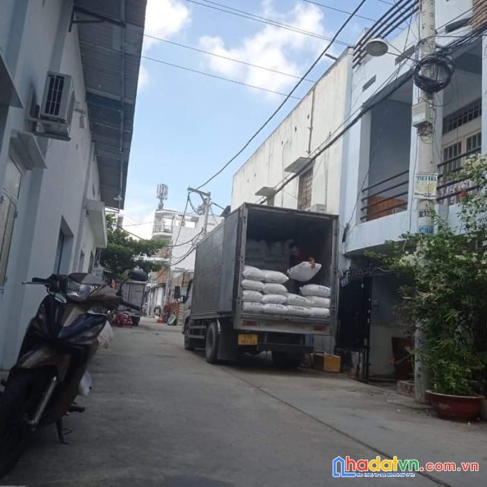 Bán nhà bình tân 58 m2, hẻm xe tải nhỉnh 4 tỷ