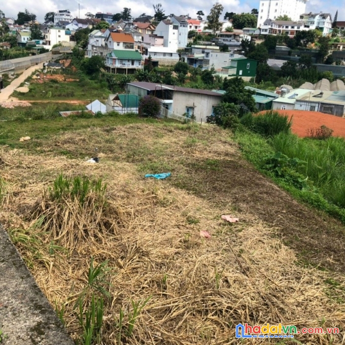 Cần bán lô đất xây dựng ngay trên đường hùng vương, phường 9, tp. đà lạt, giá 16 tỷ
