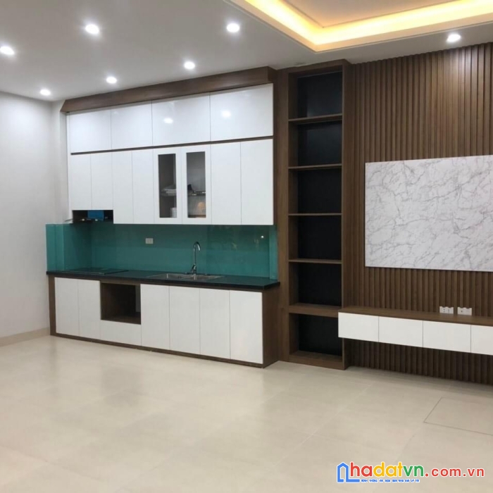Bán nhà phố nguyễn văn trỗi quận thanh xuân vị trí đẹp gần trường chợ ngõ thông 2 mặt thoáng 45m2