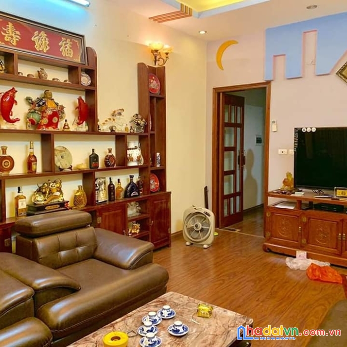 Bán nhà 3 tỷ 1 phương mai 40m2x4t ô tô 10m gần phố