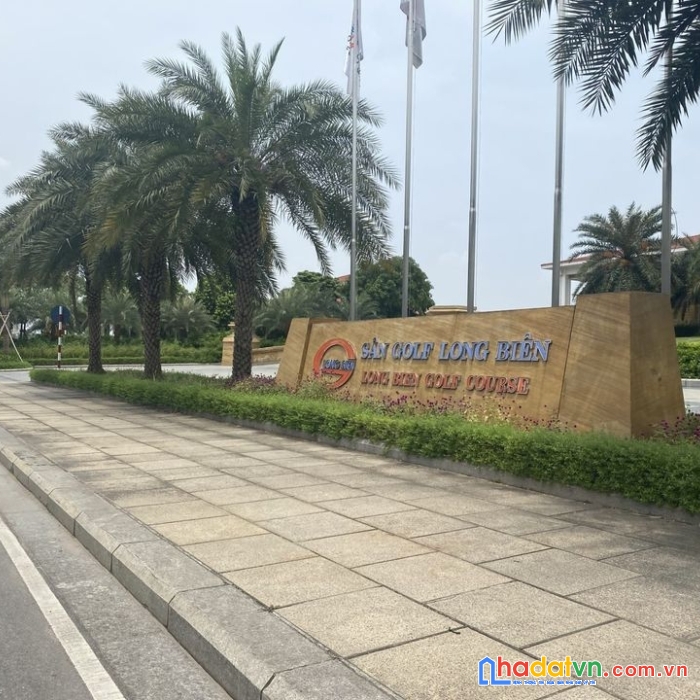 Phân lô ôtô tránh khu 918 sân gôn long biên 40m c4 3,5 tỷ