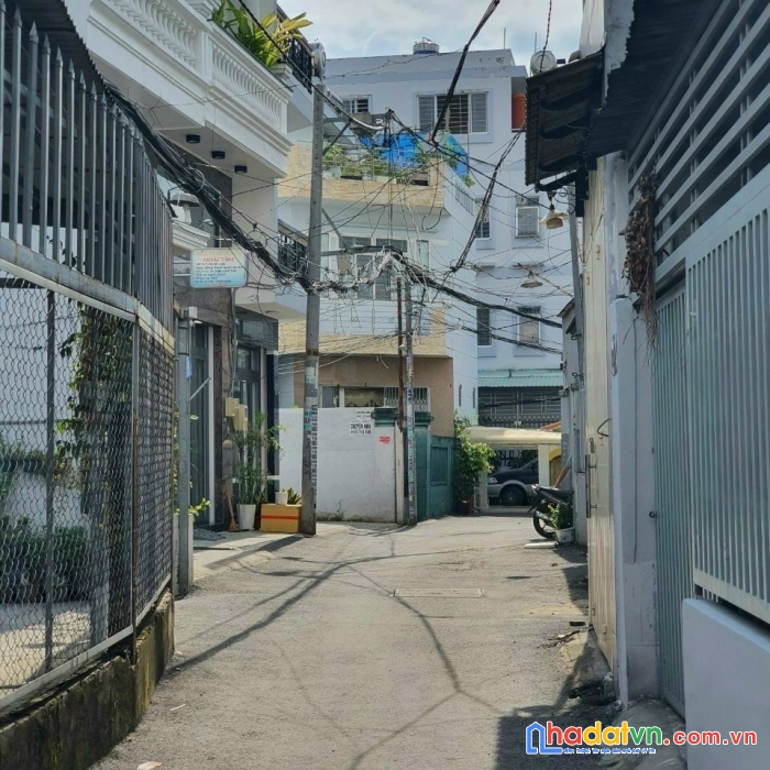 Công anh  0902332896 nhà bình thạnh 80 m2, đường rộng 12 m, 4 tầng giá bất ngờ