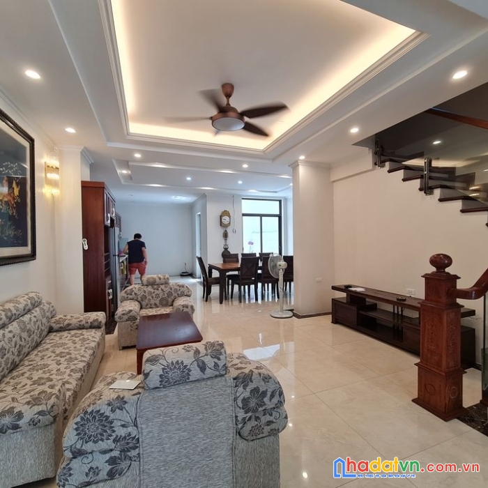 Cần bán  biệt thự nhà vườn, kđt việt hưng, long biên 120m mt6 4t 22.7 tỷ.0971879199