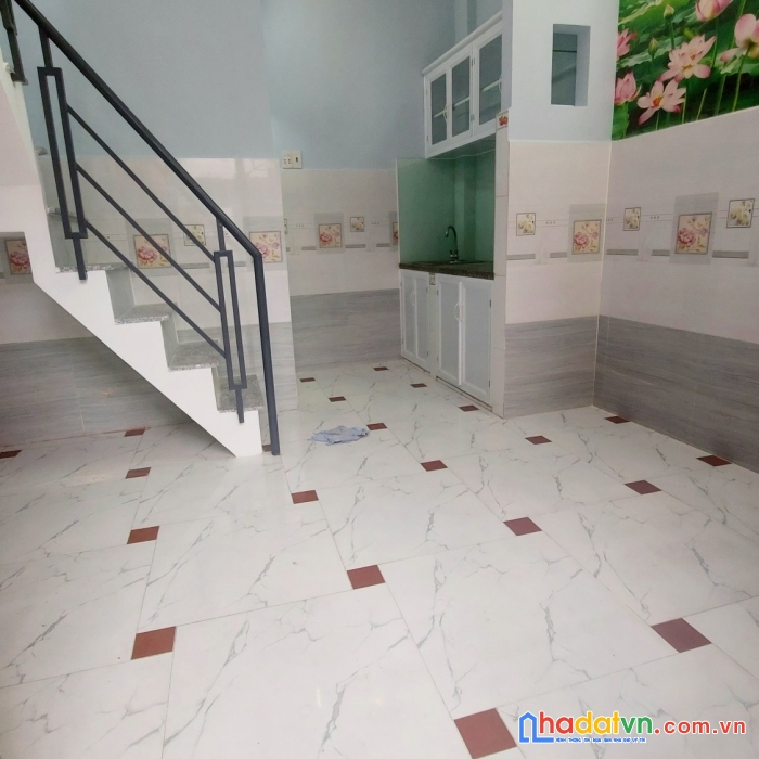 Nhà bờ bao tân thắng, tân phú, 32m2, 2 tầng, 2.05 tỷ, hẻm nội bộ.