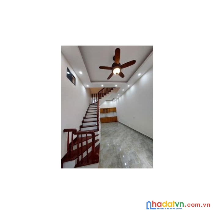 Bán nhà trương công giai, 50m x 3 tầng, lô góc, oto qua nhà, nội thất sin, giá 4 tỷ.