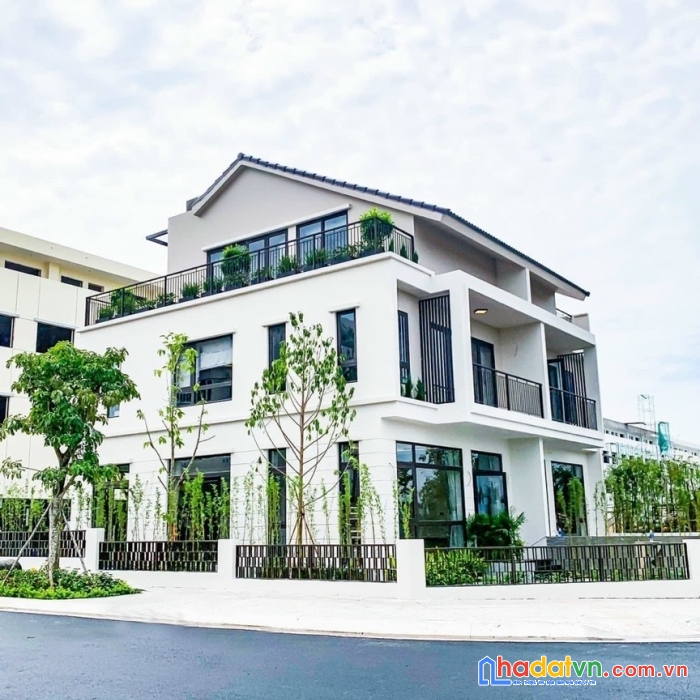 Cần bán căn nhà phố liền kề thuộc khu đô thị giải trí gem sky world gần sân bay quốc tế long thành