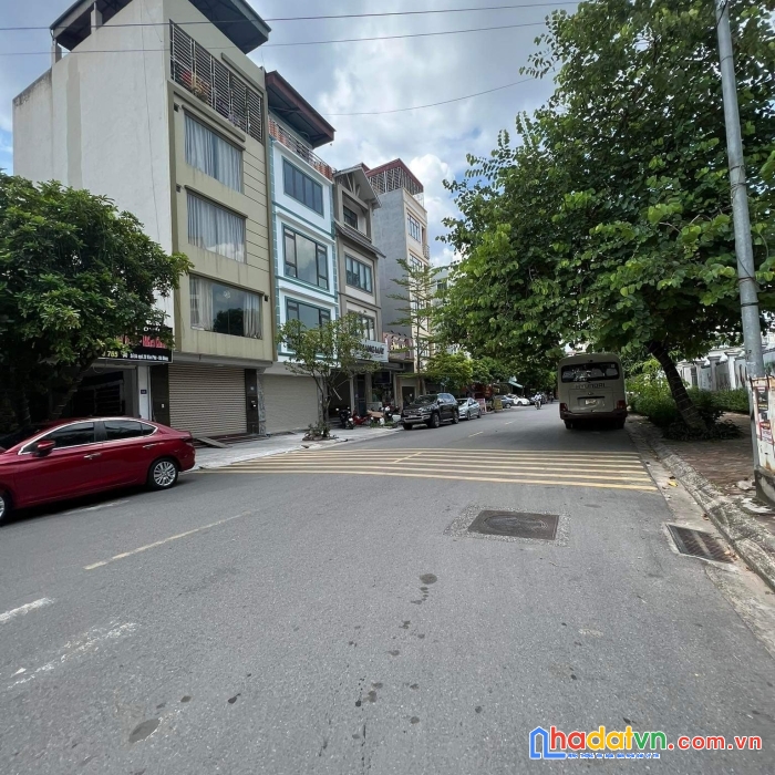 Bán mặt phố 6 tầng thang máy văn phú hà đông 44m2 10 tỷ. kinh doanh đỉnh.