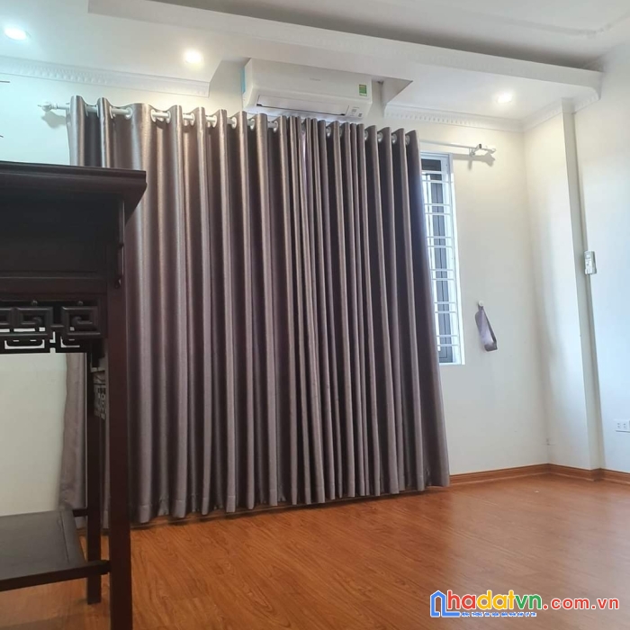 Chính chủ bán gấp nhà thạch bàn - s46m × 2 tầng - nở hậu - vài bước chân ra ô tô tránh