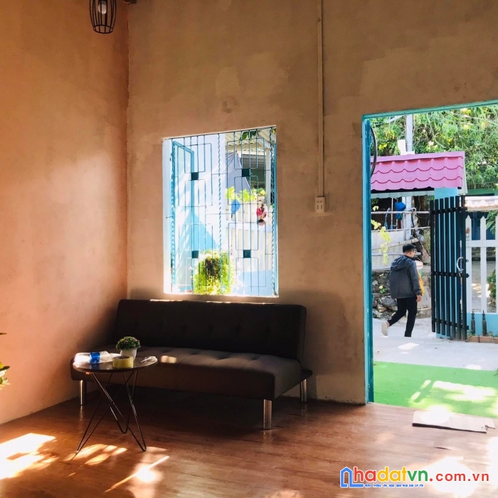 Nhà đẹp vào ở ngay - vị trí tiềm năng - cách chợ hoà cầm 3 phút đi xe