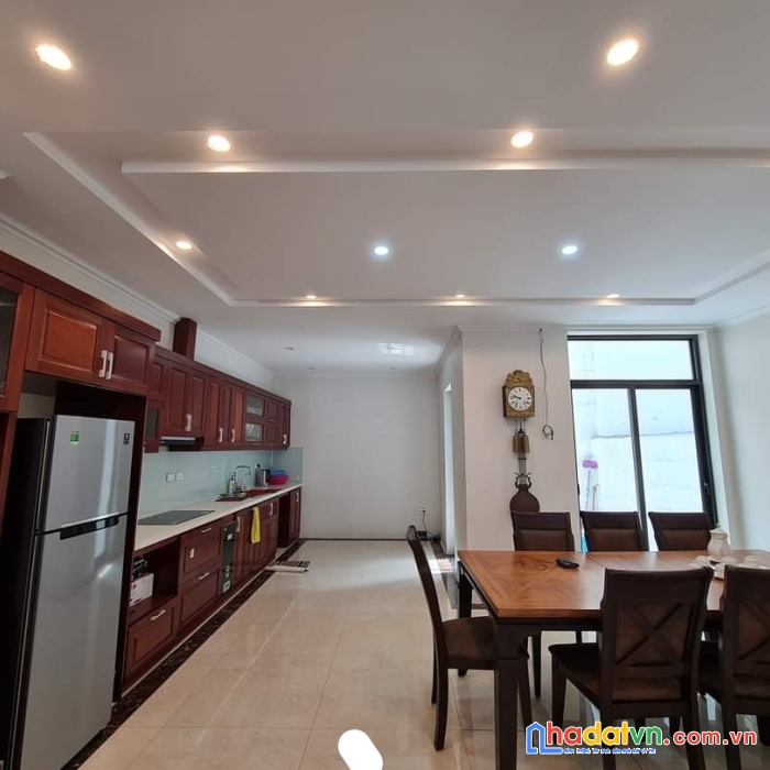 Cần bán nhà phường ngọc thụy, 50m, 5 tầng, giá 4.6 tỷ, full nội thất, ô tô nằm nhà 0389160730