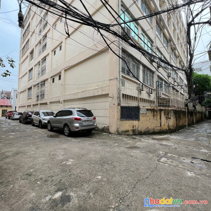 Cầu giấy - 7 tầng - thang máy - gara ô tô tránh kinh doanh văn phòng